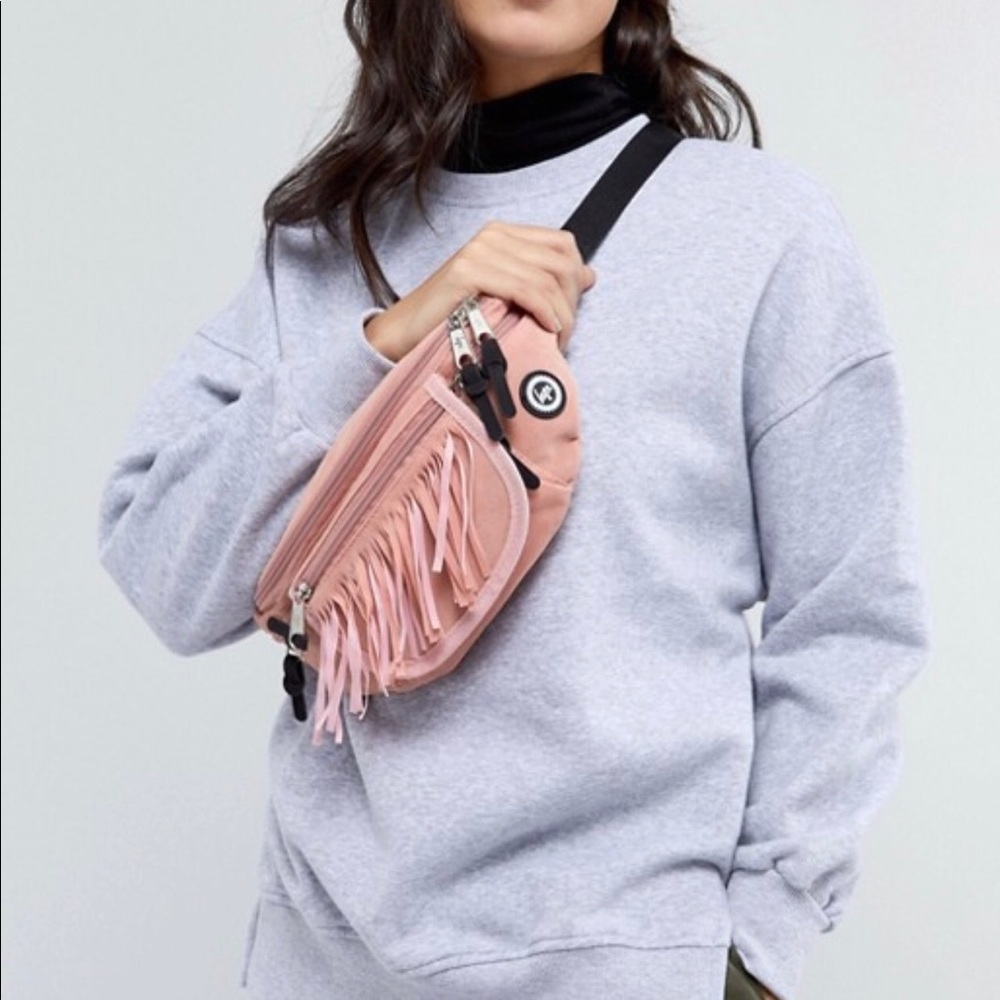 Fringy fanny pack